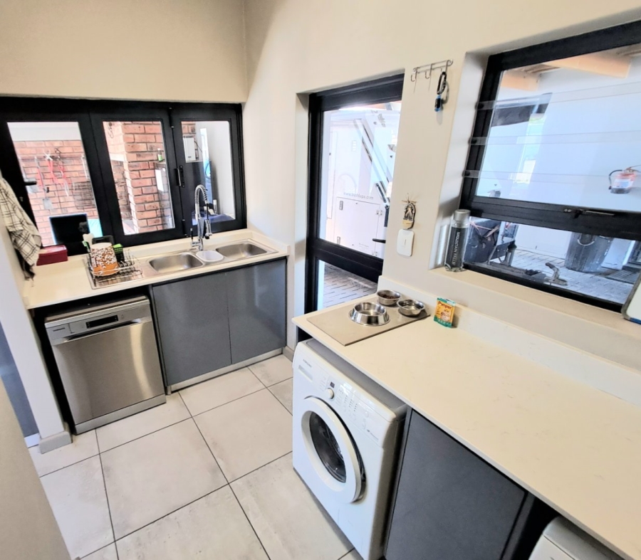 3 Bedroom Property for Sale in Hopefield Rural Western Cape